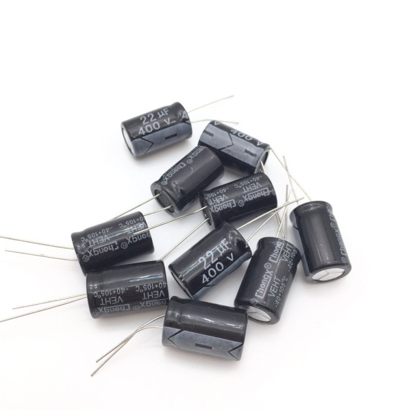 5x CONDENSADOR ELECTROLITICO 22uF 400v 105º C 13x20 MM