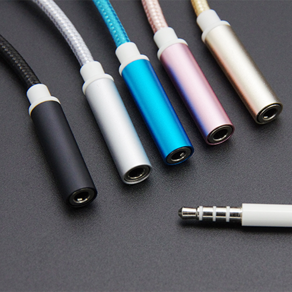 ADAPTADOR NYLON TRENZADO USB-C TIPO C 3.1 A JACK HEMBRA 3.5MM COLOR ROSA