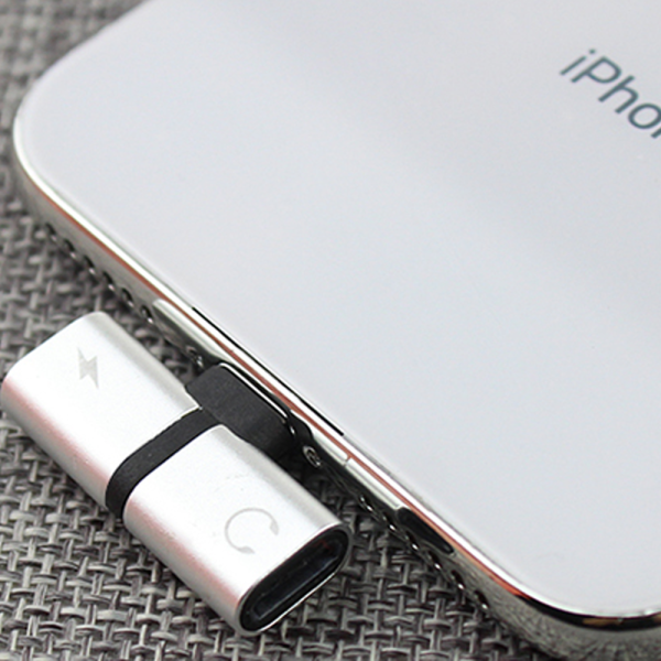 Adaptador 2 en 1 Iphone Ligthning a jack auriculares 3.5mm + carga PLATA - Imagen 2
