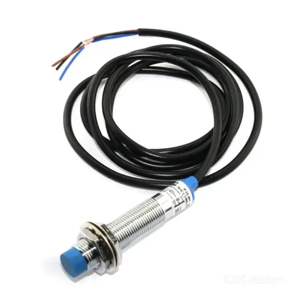 Sensor de Proximidad Inductivo M12 PNP NO 4mm LJ12A3-4-Z/BY