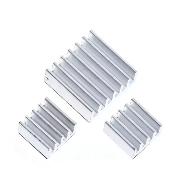 Kit 3 Disipadores de Calor de Aluminio para Raspberry Pi 3 / 2 / B+